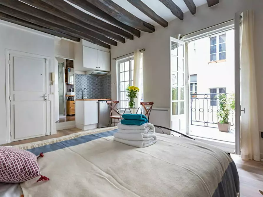 Immagine 7 di Appartamento in affitto  in Rue Pecquay a Paris