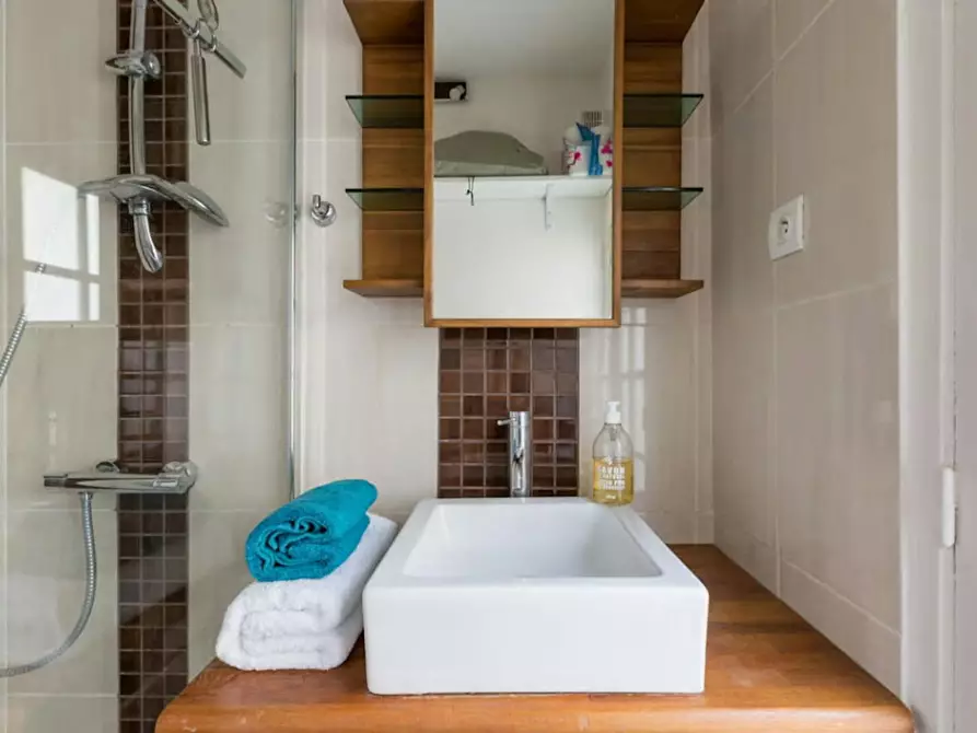 Immagine 3 di Appartamento in affitto  in Rue Pecquay a Paris