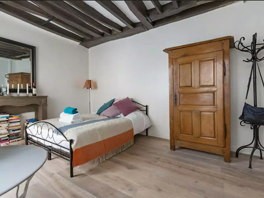 Immagine 8 di Appartamento in affitto  in Rue Pecquay a Paris