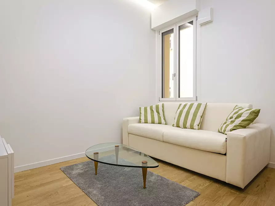 Immagine 7 di Appartamento in affitto  in Via Luigi Carlo Farini a Bologna