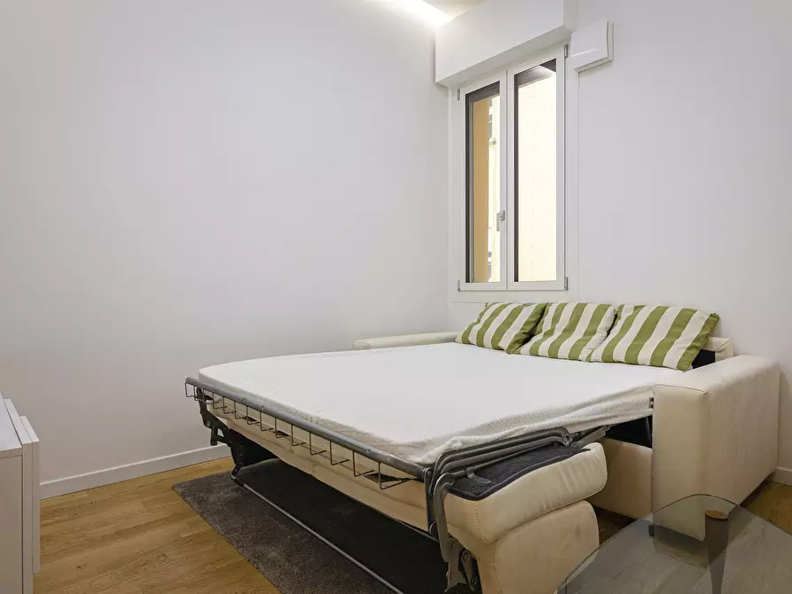 Immagine 8 di Appartamento in affitto  in Via Luigi Carlo Farini a Bologna