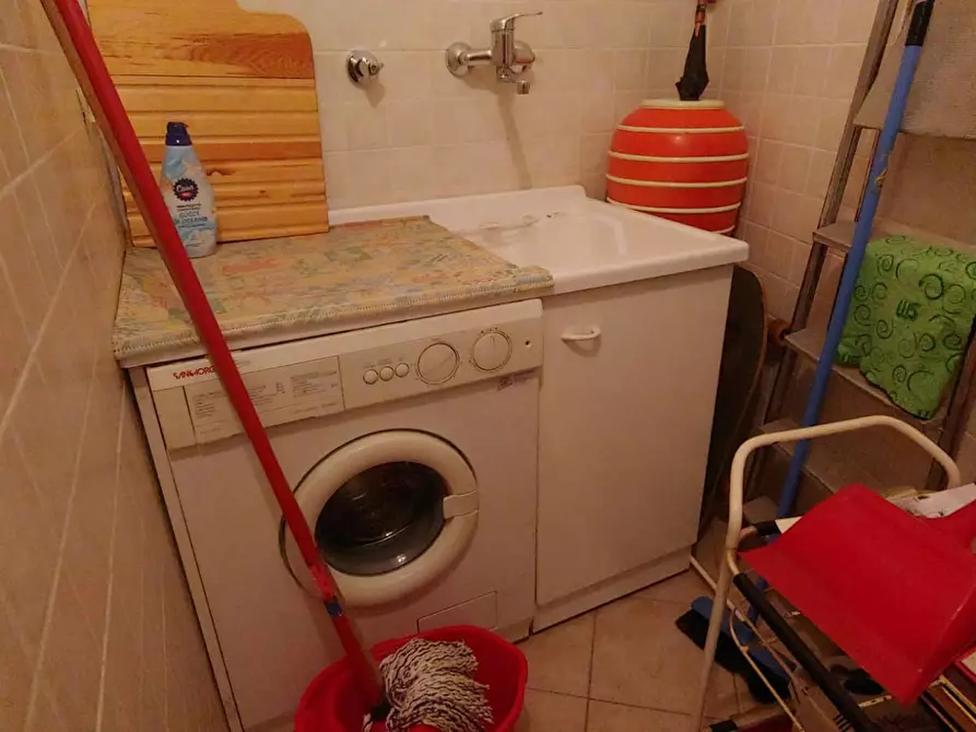 Immagine 6 di Appartamento in affitto  in Piazza San Martino a Bologna