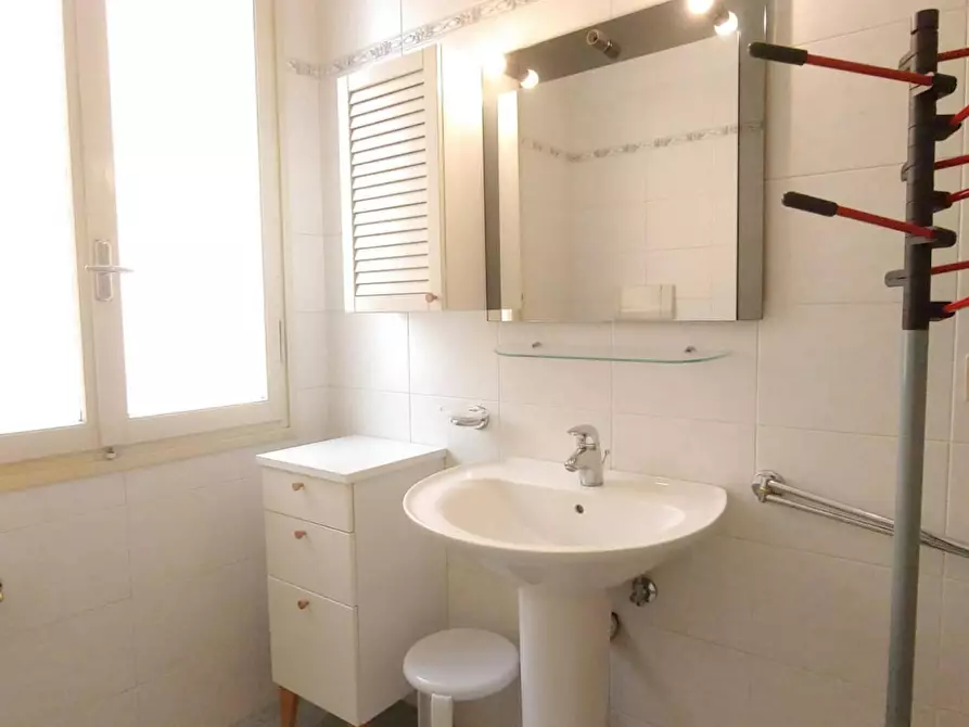 Immagine 10 di Appartamento in affitto  in Piazza San Martino a Bologna