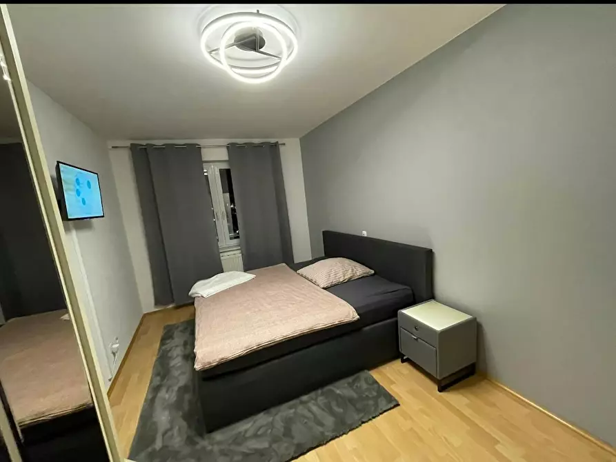 Immagine 9 di Appartamento in affitto  in Rethelstraße a Düsseldorf