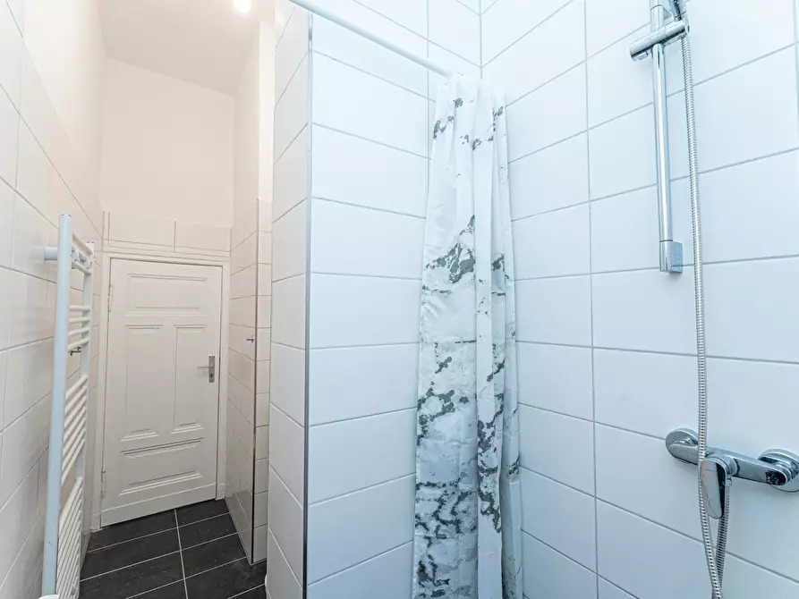Immagine 9 di Camera in affitto  in Wisbyer Straße a Berlin