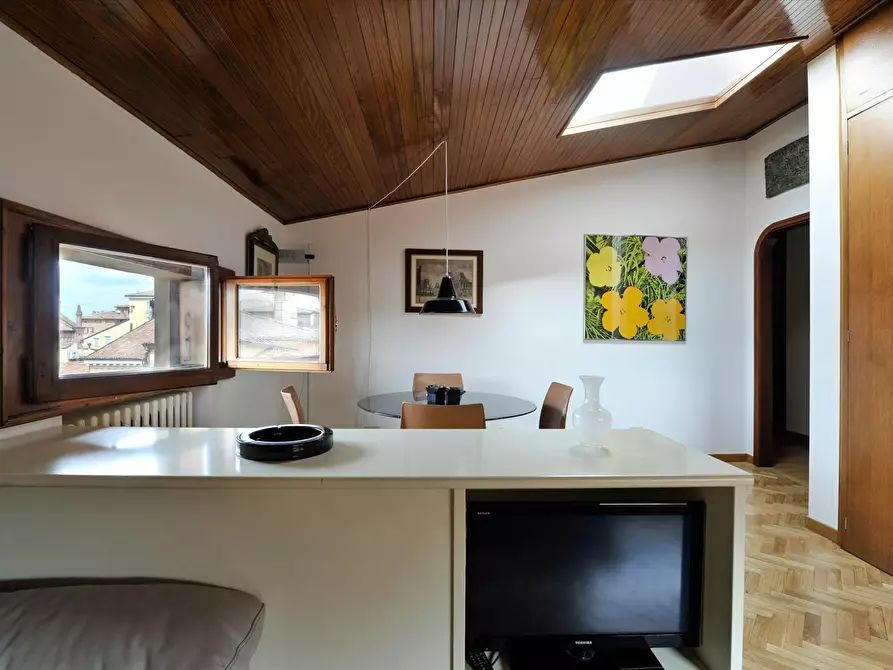 Immagine 7 di Appartamento in affitto  in Piazza San Martino a Bologna