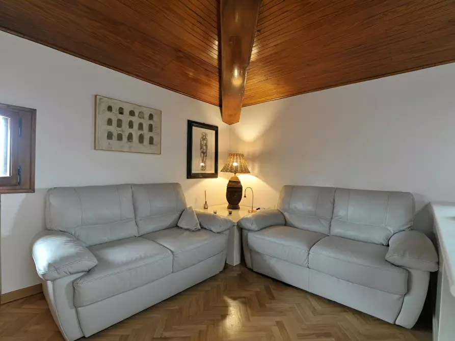 Immagine 4 di Appartamento in affitto  in Piazza San Martino a Bologna