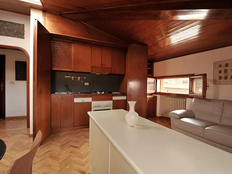 Immagine 9 di Appartamento in affitto  in Piazza San Martino a Bologna