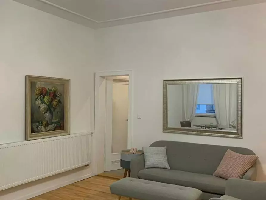 Immagine 1 di Appartamento in affitto  in Obere Karlstraße a Buckenhof
