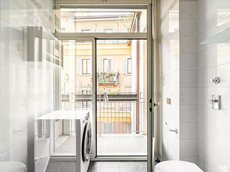 Immagine 7 di Camera in affitto  in Via Cerva a Milano