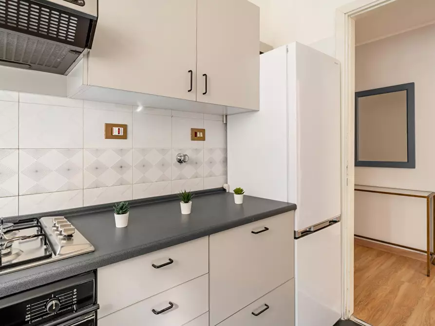 Immagine 7 di Camera in affitto  in Via Cerva a Milano