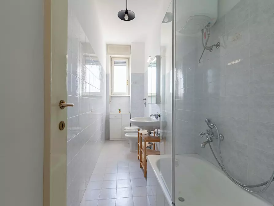 Immagine 9 di Camera in affitto  in Via Michelangelo Buonarroti a Milano