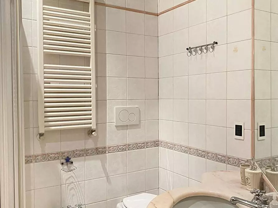 Immagine 8 di Appartamento in affitto  in Viale Monza a Milano