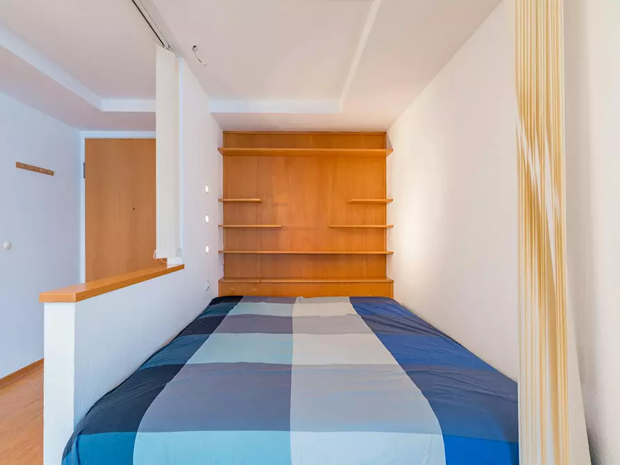 Immagine 9 di Appartamento in affitto  in Gipsstraße a Berlin