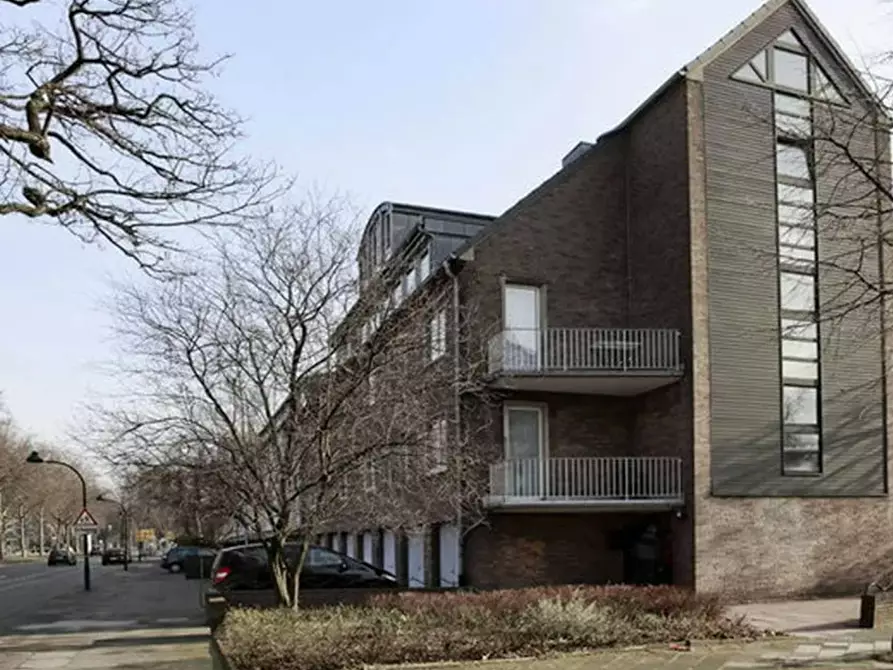 Immagine 5 di Appartamento in affitto  in Graf-Recke-Straße a Düsseldorf