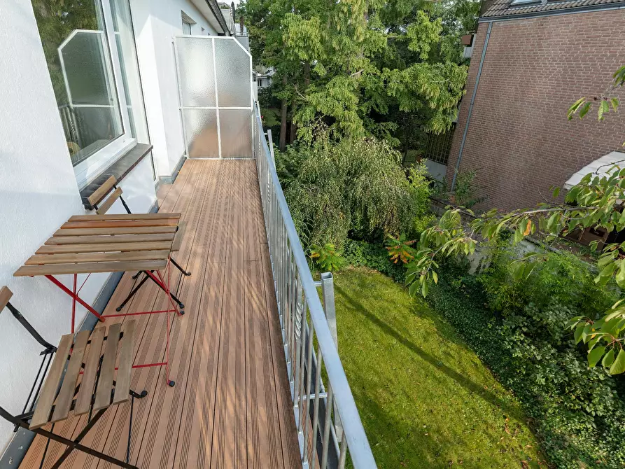 Immagine 9 di Appartamento in affitto  in Graf-Recke-Straße a Düsseldorf