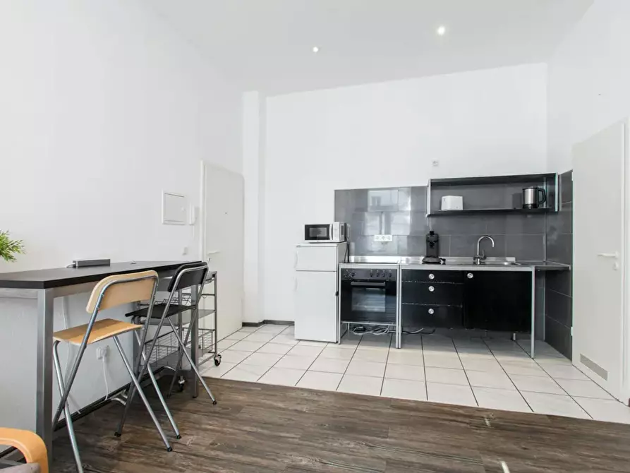 Immagine 3 di Appartamento in affitto  in Morsestraße a Düsseldorf