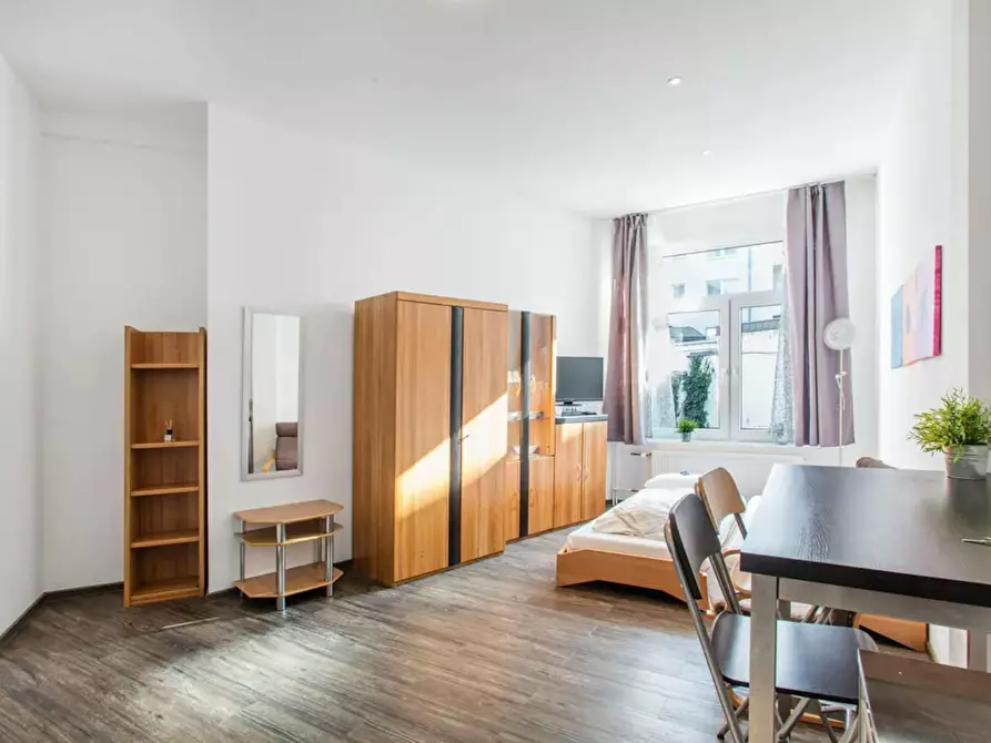 Immagine 2 di Appartamento in affitto  in Morsestraße a Düsseldorf