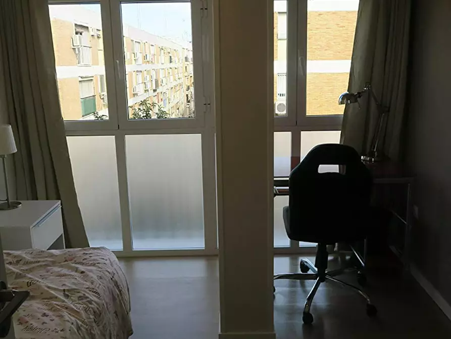Immagine 2 di Camera in affitto  in Avenida Santa Cecilia a Sevilla