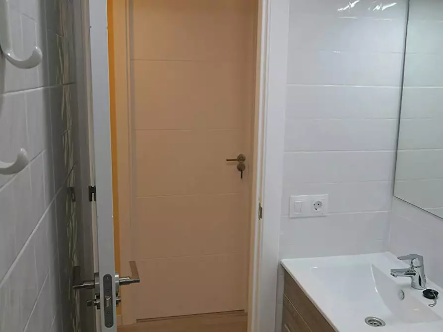 Immagine 3 di Camera in affitto  in Calle San Vicente de Paúl a Sevilla