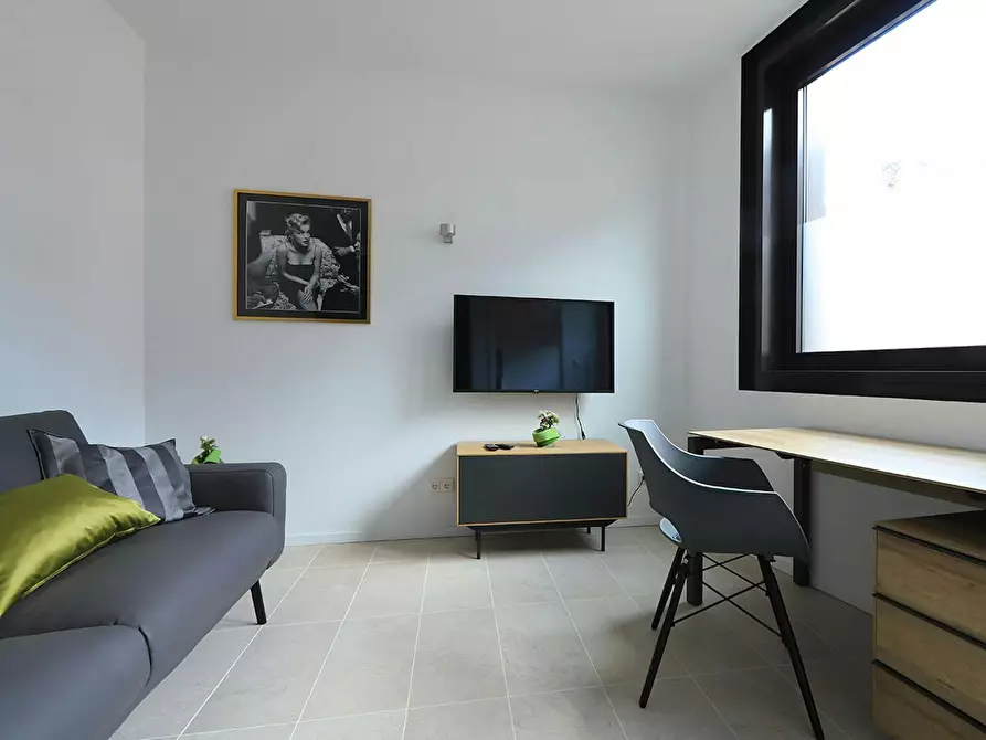 Immagine 3 di Appartamento in affitto  in Maximilianstraße a Bonn