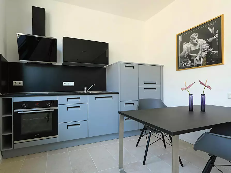 Immagine 2 di Appartamento in affitto  in Maximilianstraße a Bonn