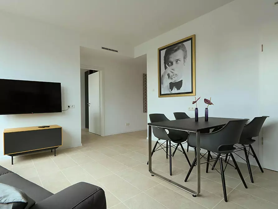 Immagine 3 di Appartamento in affitto  in Maximilianstraße a Bonn