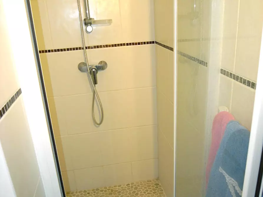 Immagine 7 di Appartamento in affitto  in Rue de Condé a Paris 06