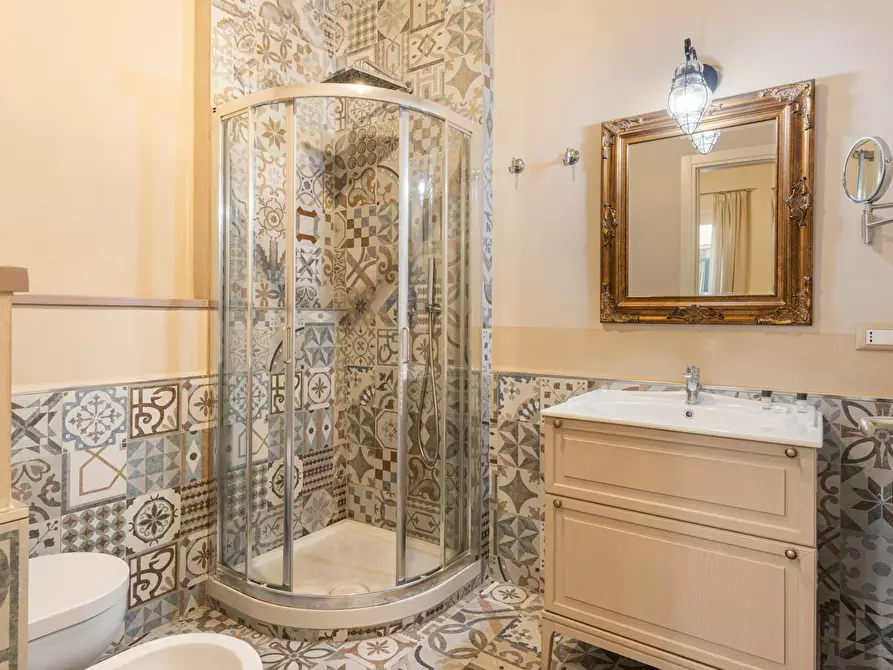 Immagine 8 di Appartamento in affitto  in Via del Leone a Firenze