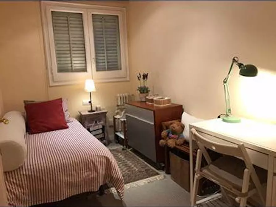 Immagine 4 di Camera in affitto  in Carrer de Muntaner a Barcelona