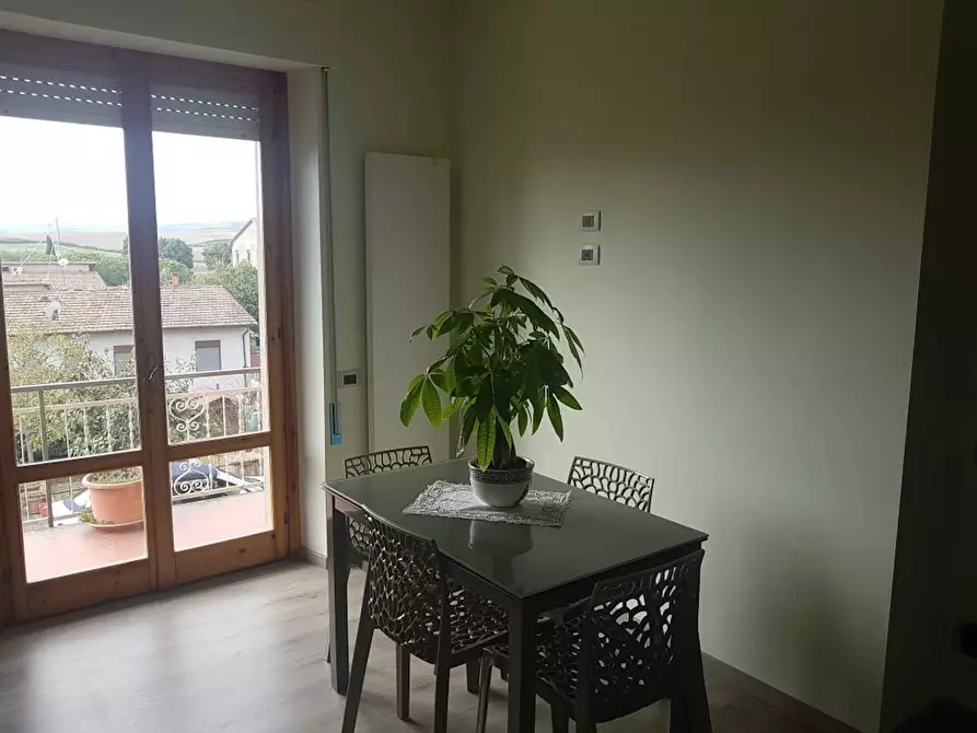 Immagine 4 di Appartamento in affitto  in Via Palmiro Togliatti a Montalcino