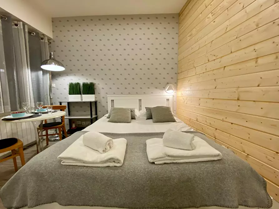 Immagine 5 di Appartamento in affitto  in Montée de la Grande Côte a Lyon