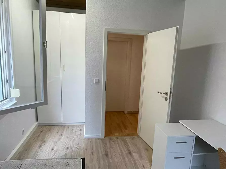 Immagine 3 di Camera in affitto  in Duisburger Straße a Stuttgart Bad Cannstatt