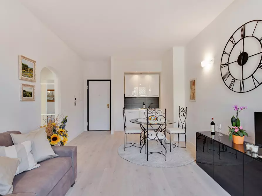 Immagine 10 di Appartamento in affitto  in Via Giuseppe Verdi a Firenze