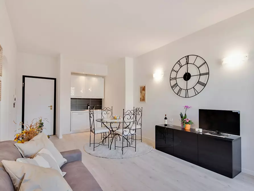 Immagine 9 di Appartamento in affitto  in Via Giuseppe Verdi a Firenze