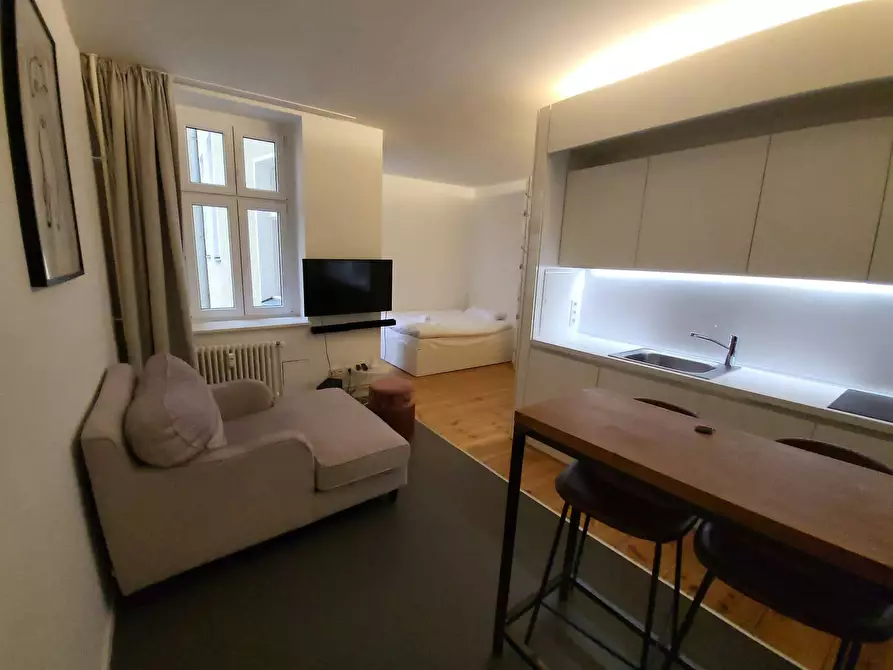 Immagine 3 di Appartamento in affitto  in Urbanstraße a Berlin Kreuzberg