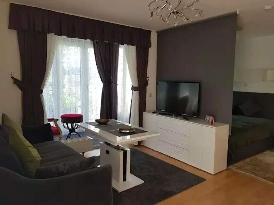 Immagine 3 di Appartamento in affitto  in Lindenschulstraße a Stuttgart Rotenberg