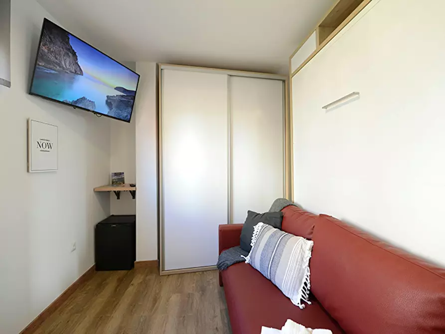 Immagine 5 di Camera in affitto  in Zabalbide kalea a Bilbao