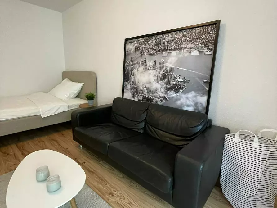 Immagine 8 di Appartamento in affitto  in Hoffeldstraße a Düsseldorf