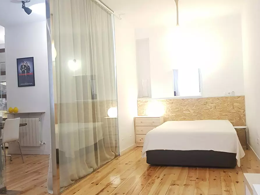 Immagine 3 di Appartamento in affitto  in Calle de San Blas a Madrid