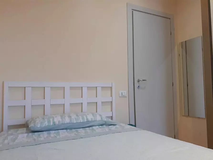 Immagine 1 di Camera in affitto  in Via Luigi Pellizzo a Padova