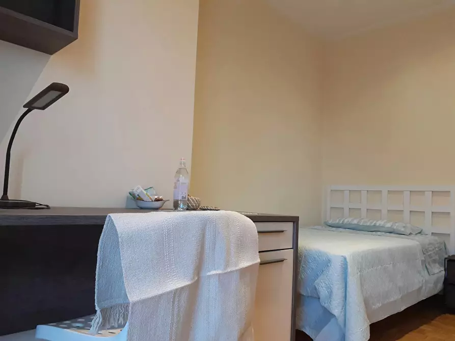 Immagine 2 di Camera in affitto  in Via Luigi Pellizzo a Padova