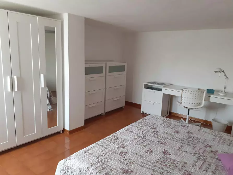 Immagine 2 di Camera in affitto  in Via Luigi Pellizzo a Padova