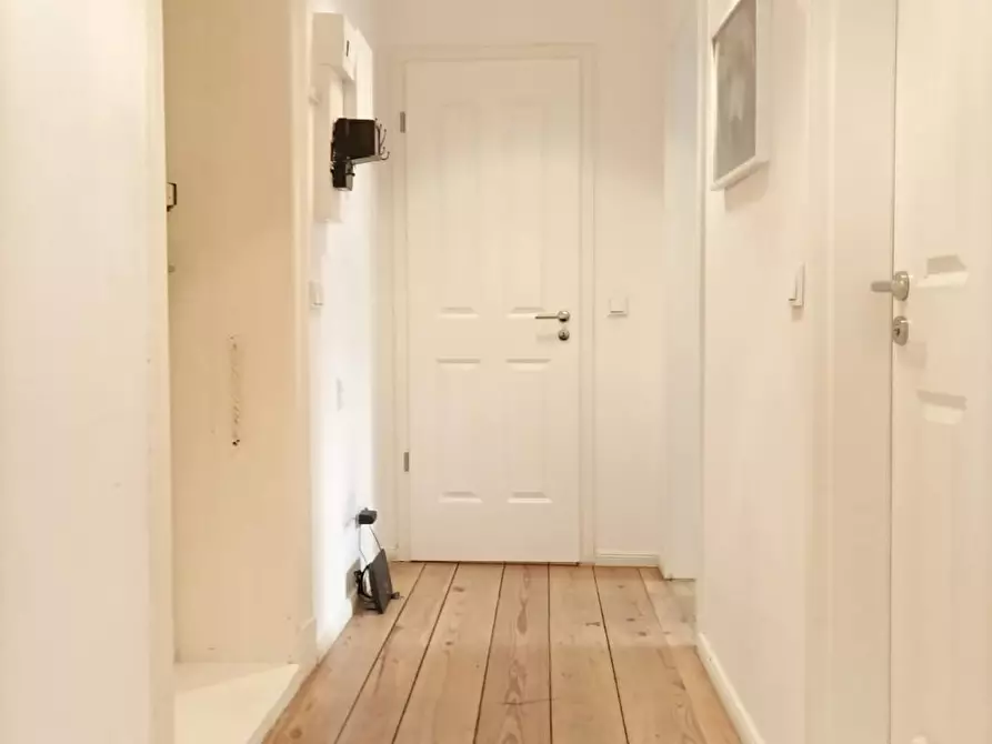 Immagine 8 di Appartamento in affitto  in Weisestraße a Berlin