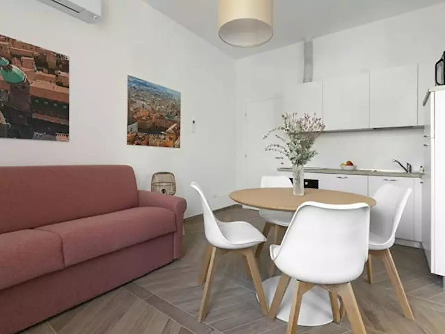 Immagine 5 di Appartamento in affitto  in Via Giuseppe Massarenti a Bologna
