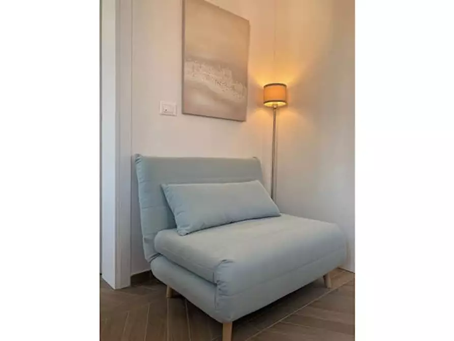 Immagine 6 di Appartamento in affitto  in Via Giuseppe Massarenti a Bologna