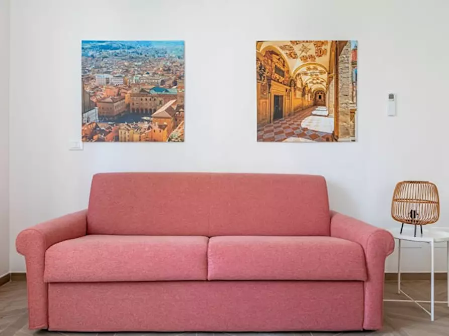 Immagine 5 di Appartamento in affitto  in Via Giuseppe Massarenti a Bologna