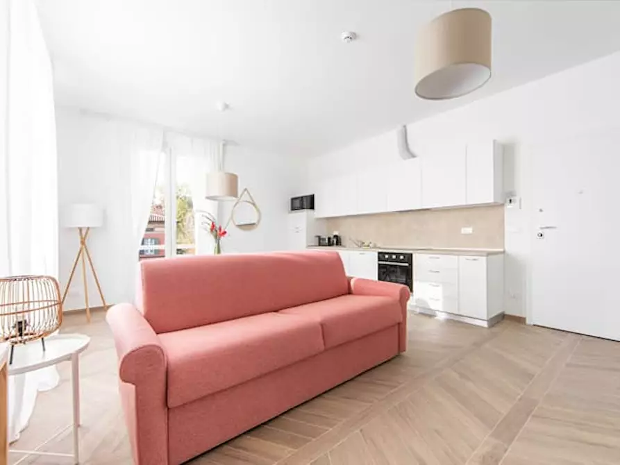 Immagine 6 di Appartamento in affitto  in Via Giuseppe Massarenti a Bologna