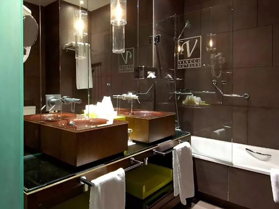 Immagine 3 di Camera in affitto  in Calle del Prado a Madrid