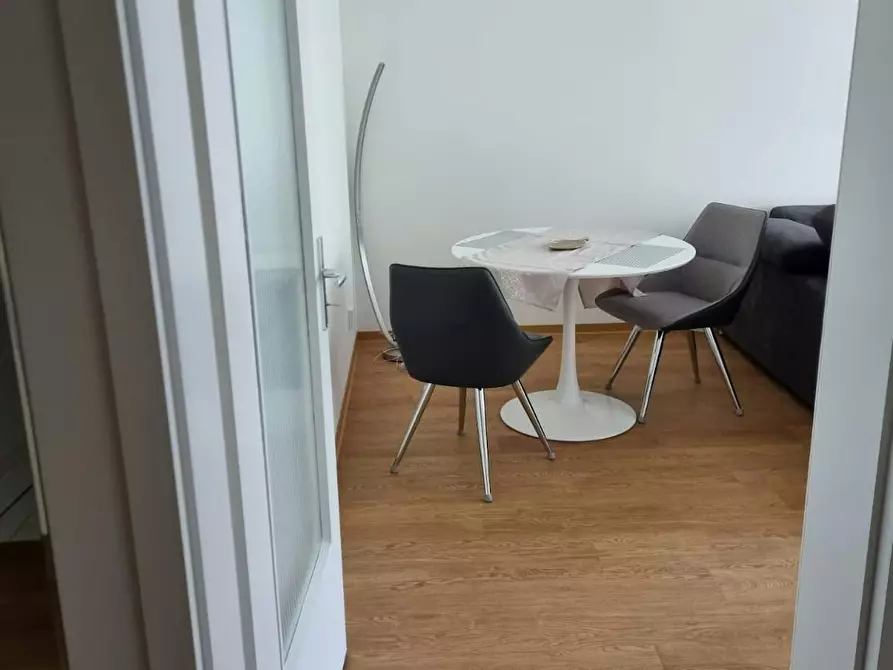 Immagine 6 di Appartamento in affitto  in Antoninusstraße a Frankfurt am Main